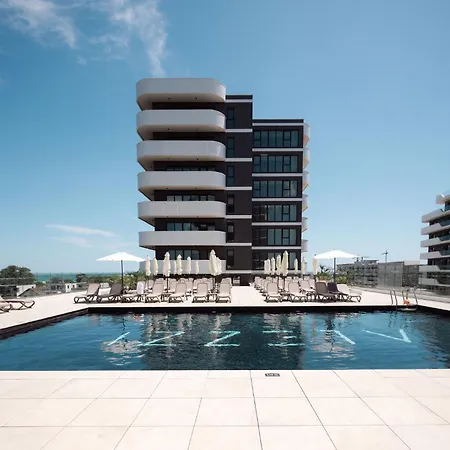 Apartman Chestnut In Odyssey Pools N Parking